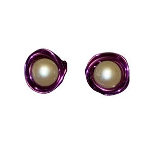 NWOT Faux Pearl Stud Earrings